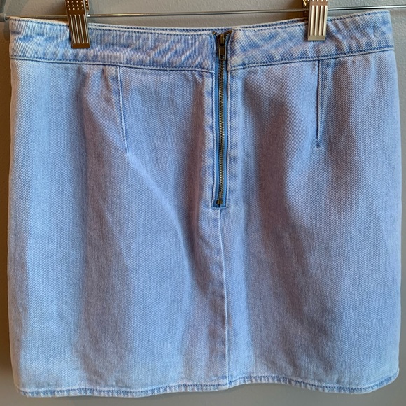 Blue Denim Skirt✨💙 - Picture 3 of 3